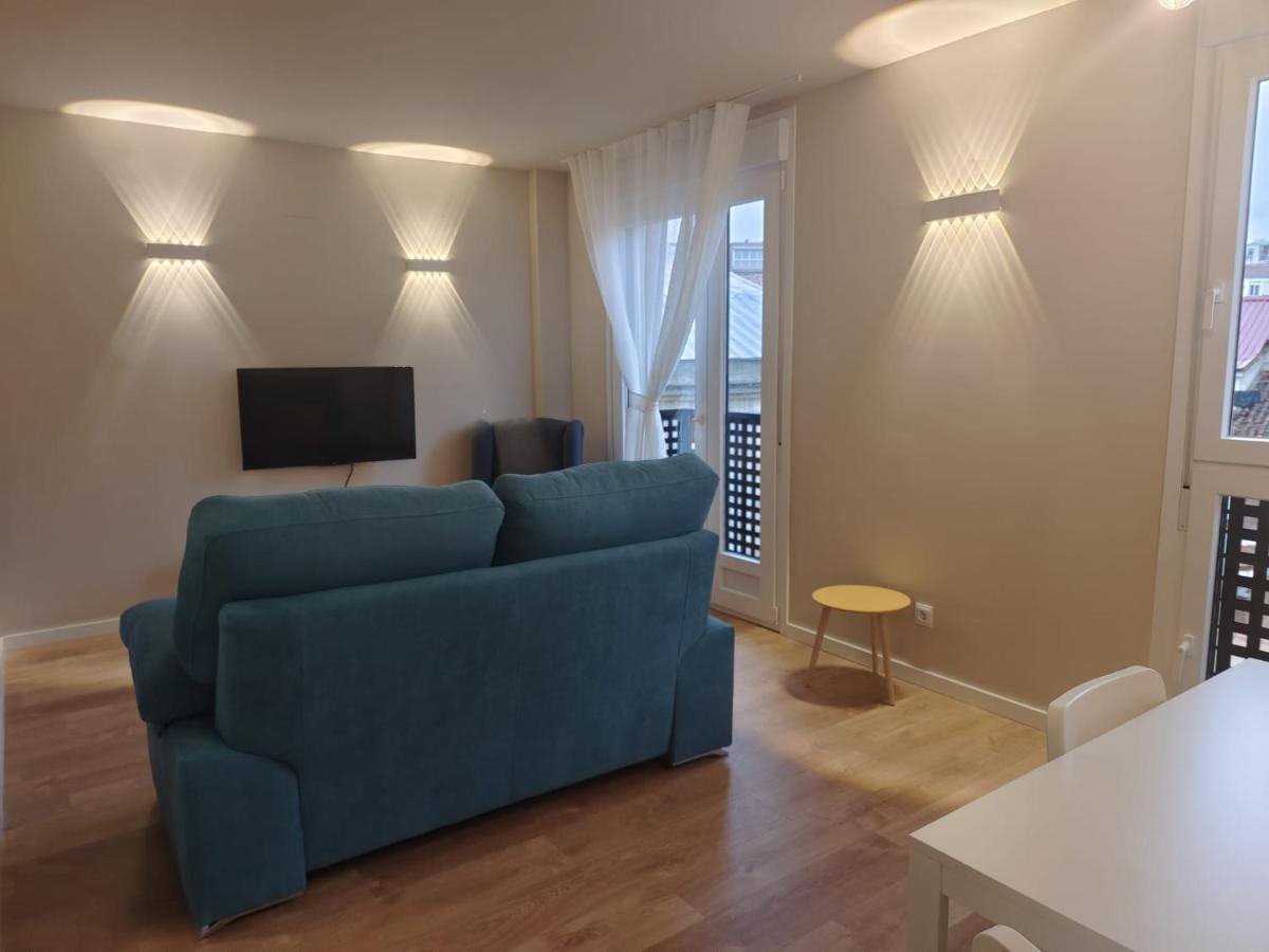 Apartamentos Picasso Alcalá de Henares Exterior photo