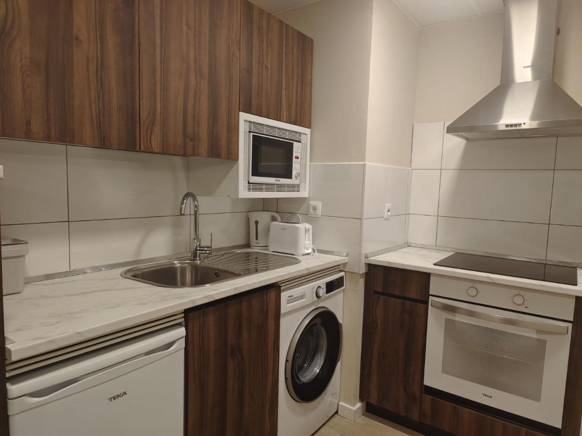 Apartamentos Picasso Alcalá de Henares Exterior photo